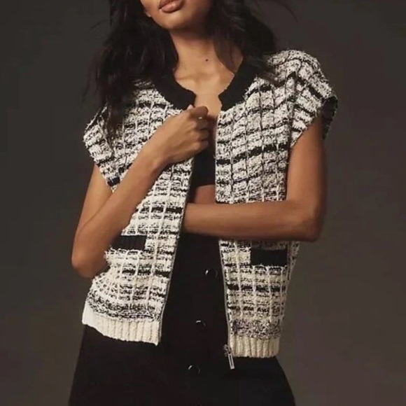 Maeve Jackets & Blazers - Maeve Black and Cream Textured Knit Vest size M